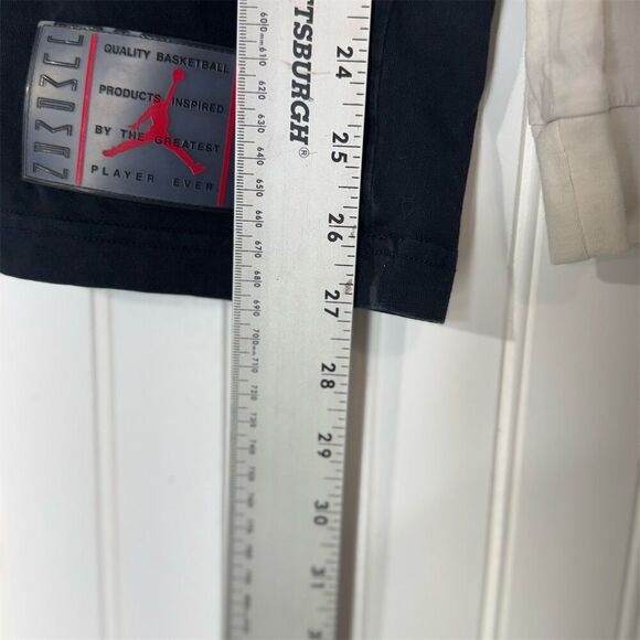 Nike Jordan Legacy AJ11 Black Long Sleeve Graphic Tee Streetwear NBA Y2K Style L - Picture 3 of 8